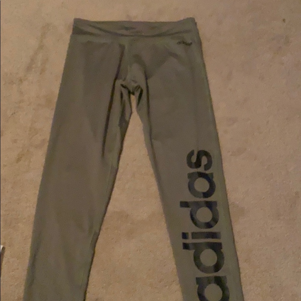 New Addis’s leggings green gray color Sz lg